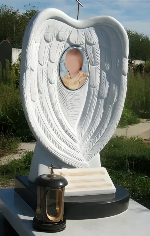 An tSín Xingyan Snoíodóireacht Snoíodóireacht Sciatháin Tombstone Leanaí