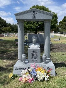Tombstone saincheaptha Xingyan, Séadchomhartha Cloch Cuimhneacháin Teaghlaigh an Iarthair ar stíl an Iarthair